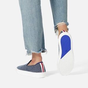 Rothy’s the slip on sneaker in maritime gradient size 9